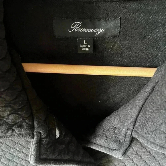 Runway Quilted Cotton Polyester Button Up Jacket Black Sz L - Picture 4 of 11